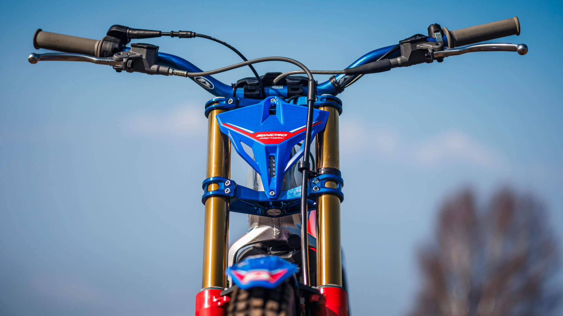SINCRO FACTORY 2T 125, vista editorial 4