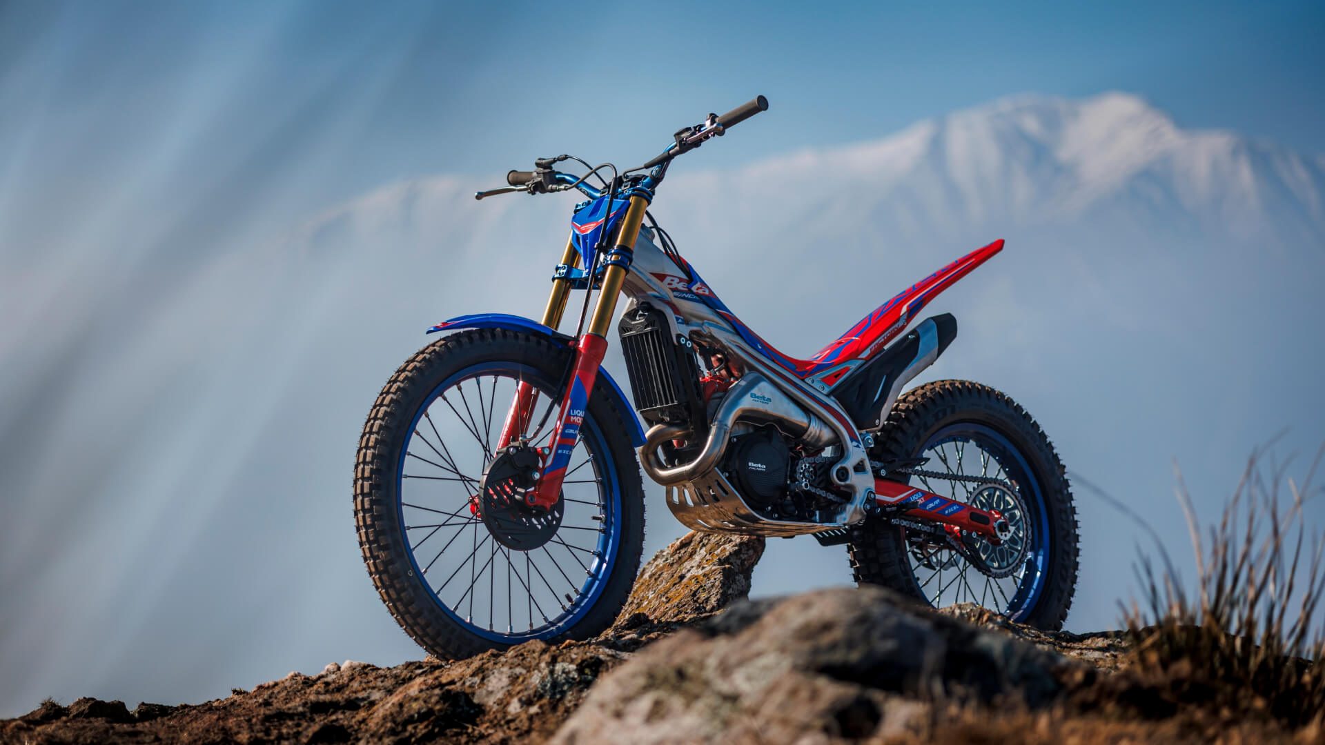 SINCRO FACTORY 2T 250, vista editorial 3